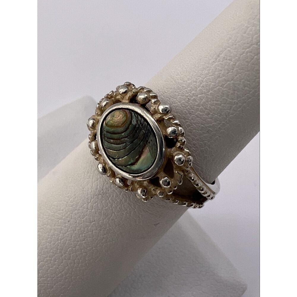 925 Sterling Silver Mother of Pearl Ring Size 6.5